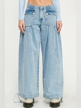 Free People light wash lotus jeans 25
